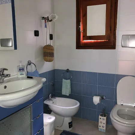 Feriehus Casa Caboni Sant'Andrea (Sardinia)